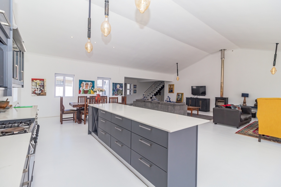 3 Bedroom Property for Sale in Grotto Bay Western Cape